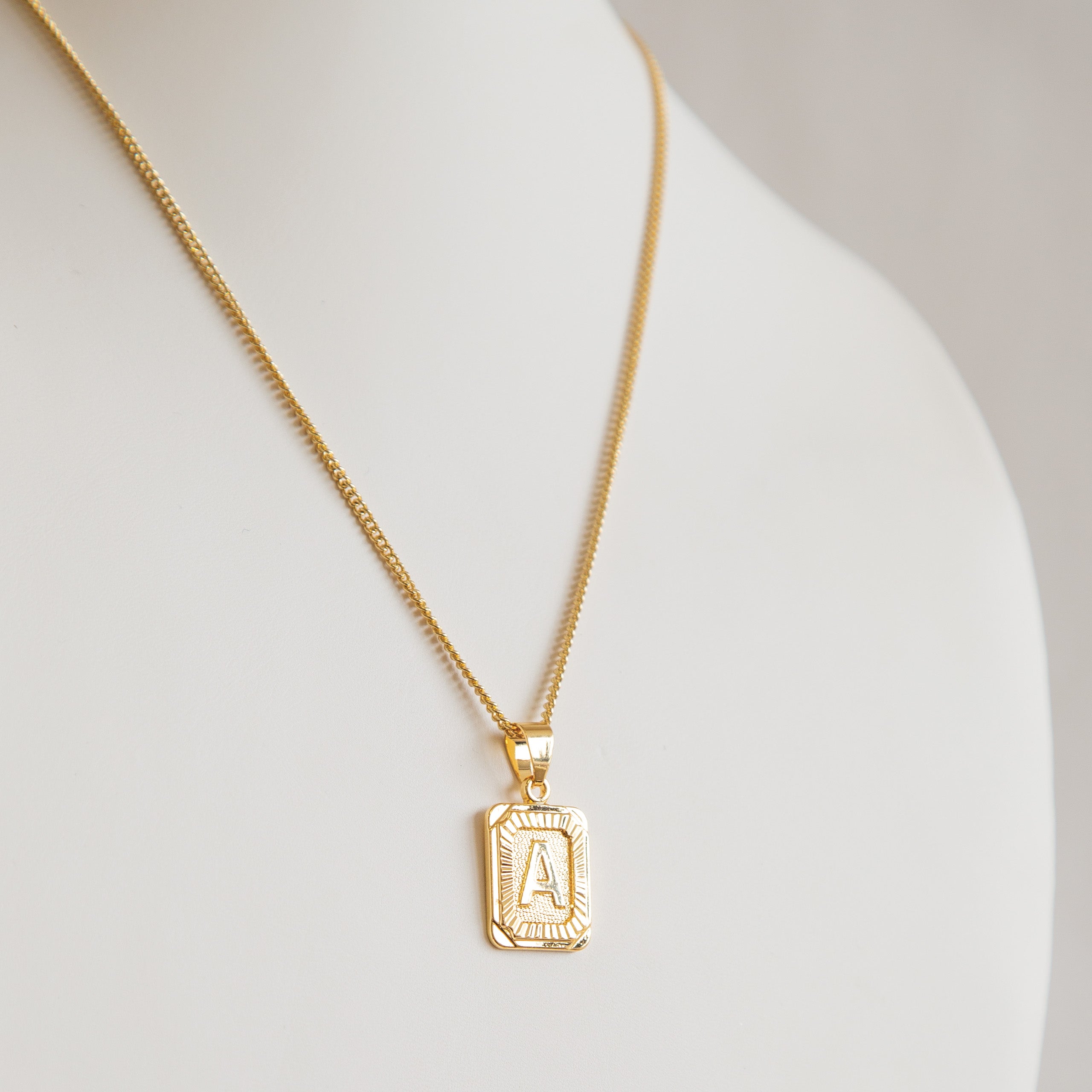 INITIAL NECKLACE - Square A