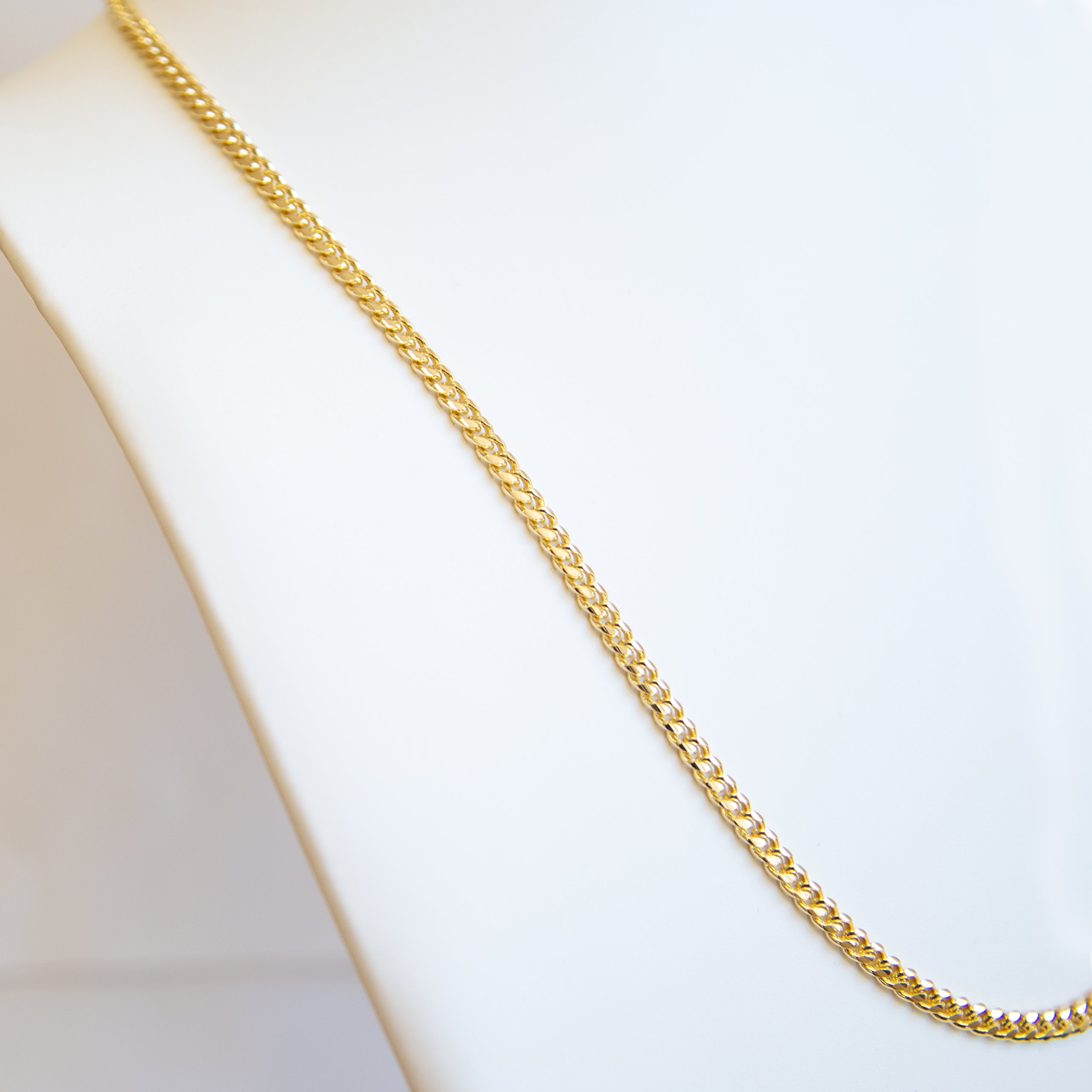 CHAIN NECKLACE - Curb 24"