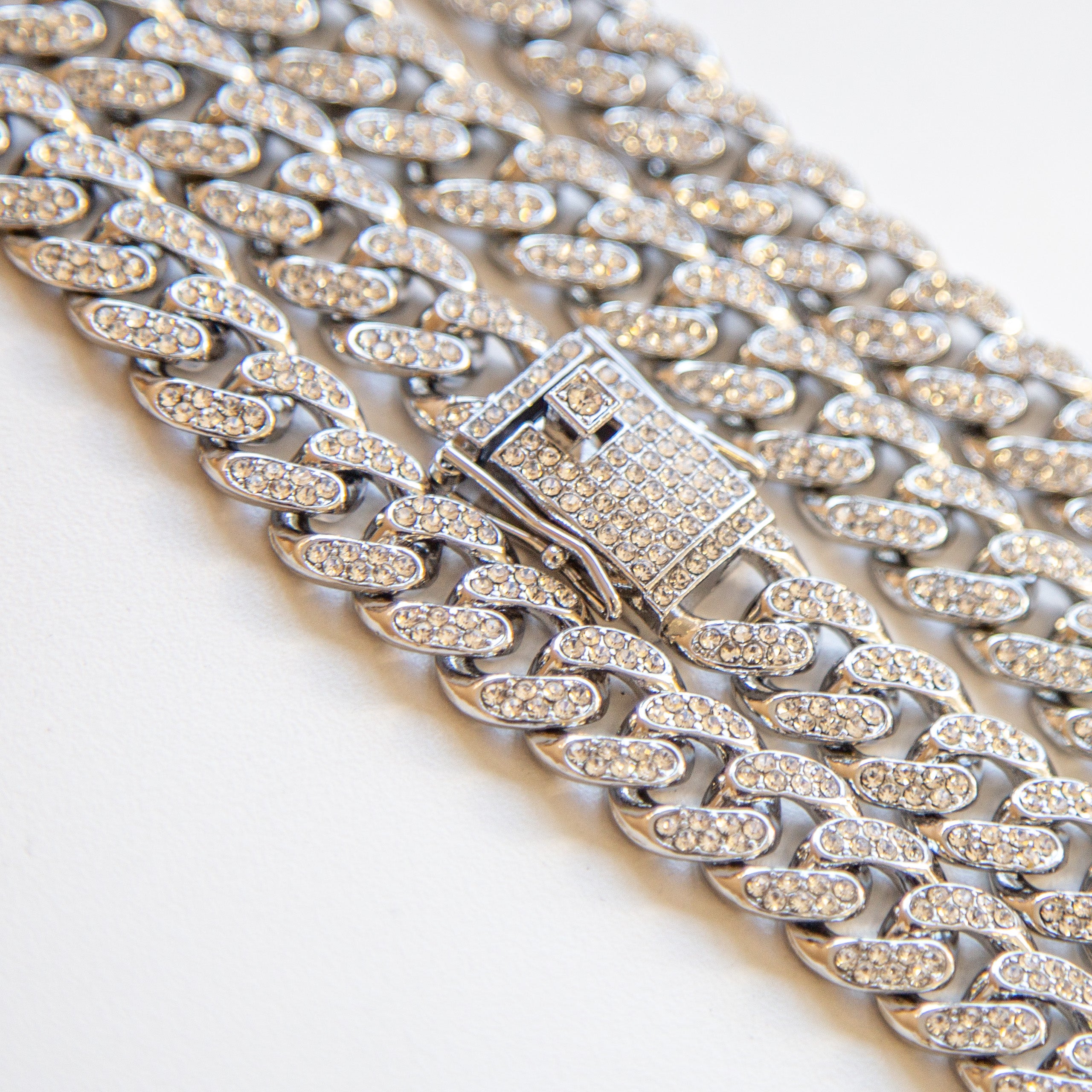Cuban Chain Necklace & Bracelet Counter Top Gold