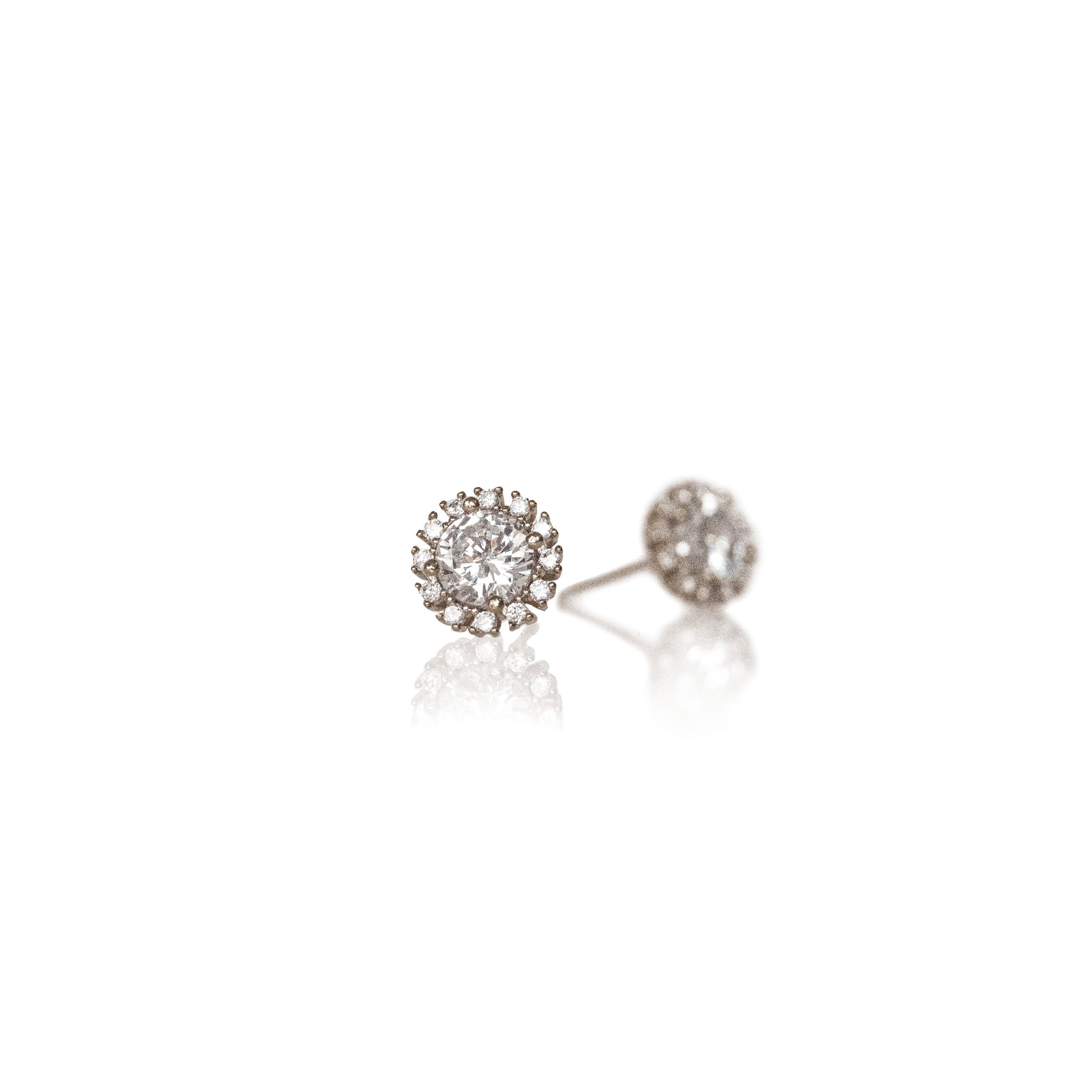 ES 04 - Staring  Silver Post Earring