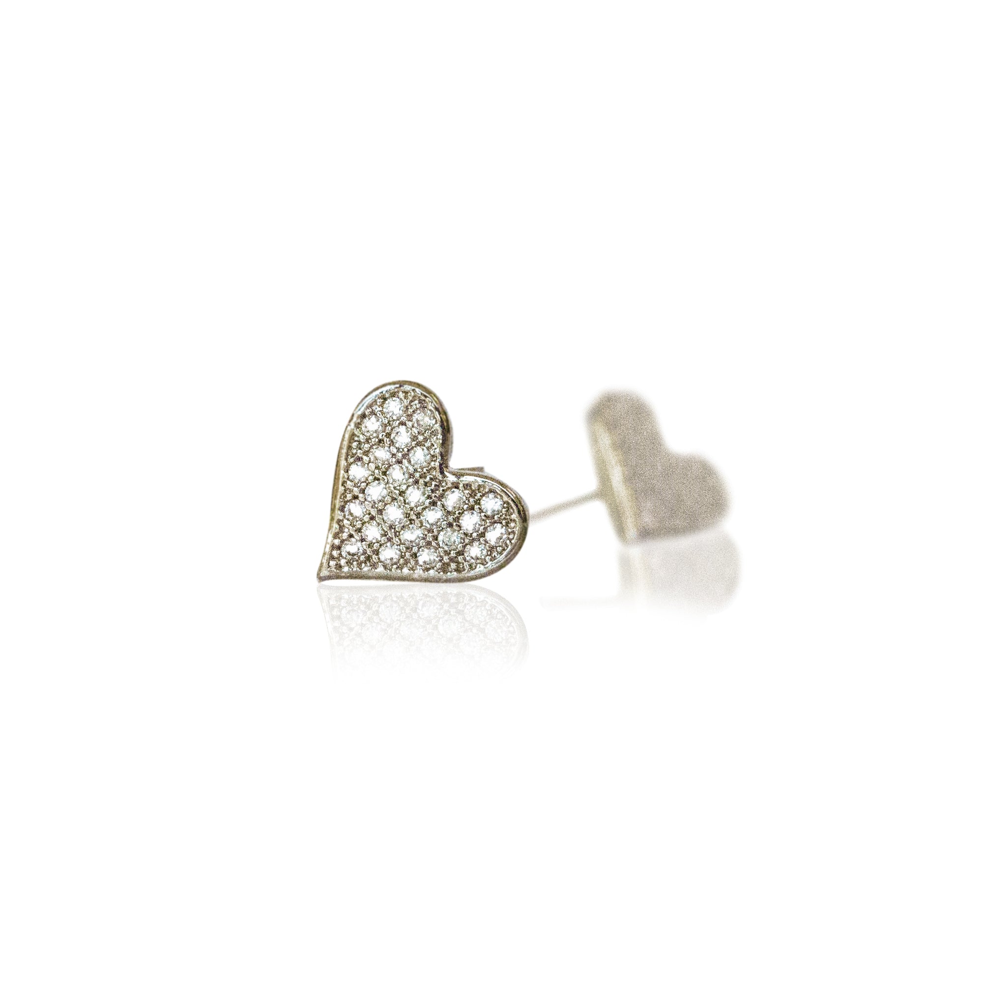 ES46- Staring  Silver Post Earring