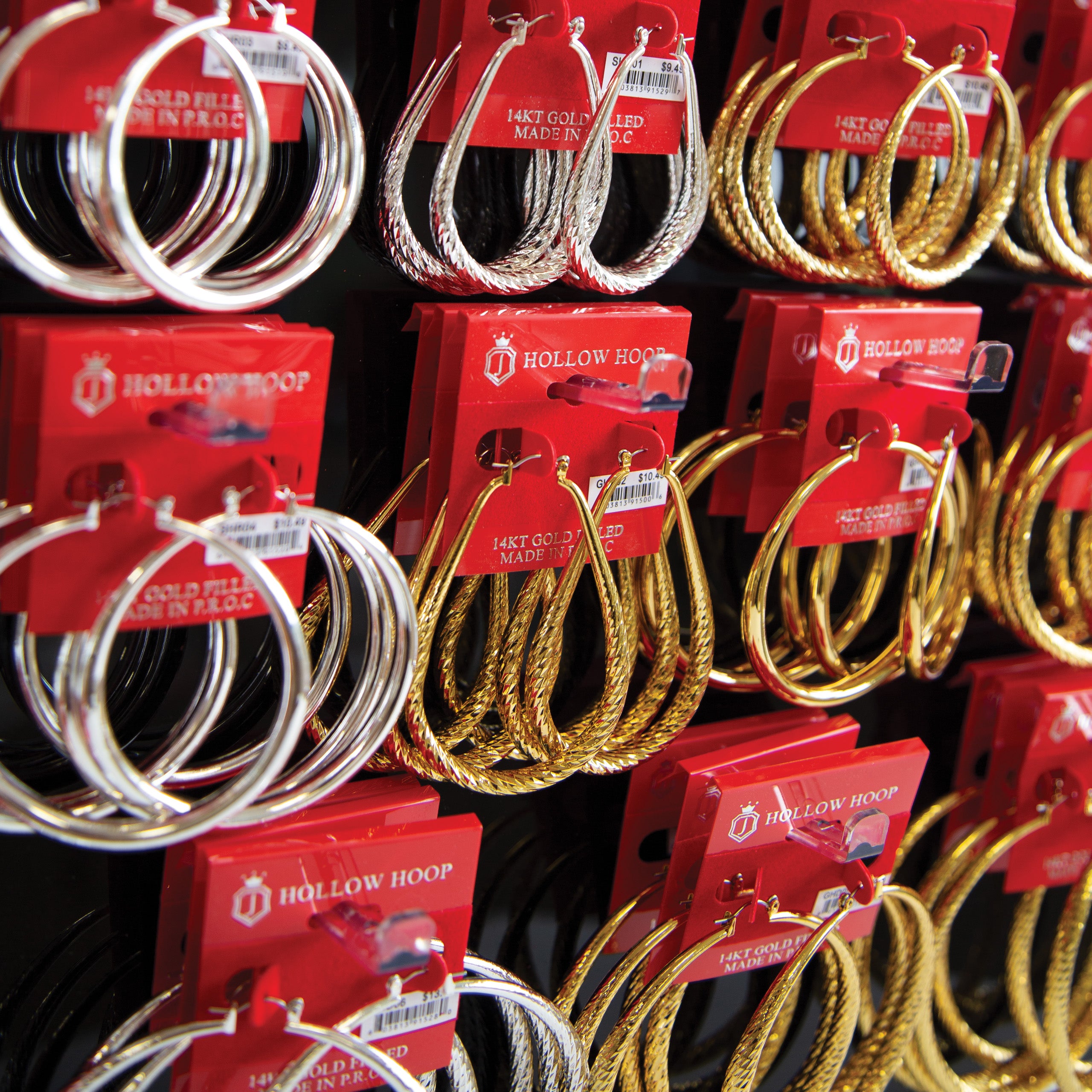 Wall Cabinet Insert : Hollow Hoop