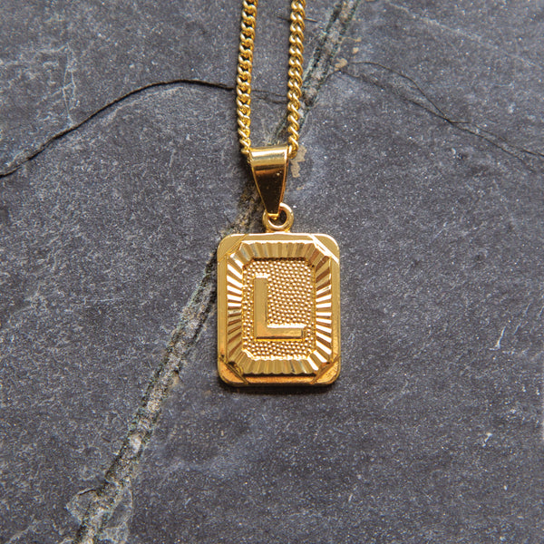 INITIAL NECKLACE - Square L